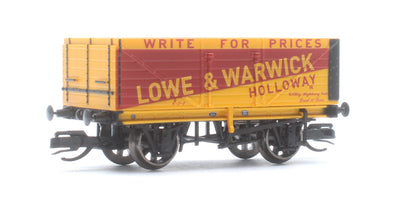 Pre-Owned TT6042 7 Plank Wagon Lowe & Warwick Bernard T Frost Shirebrook Triple Pack