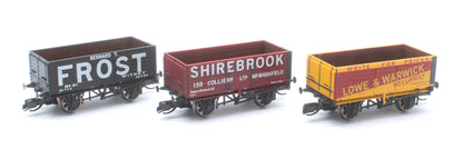 Pre-Owned TT6042 7 Plank Wagon Lowe & Warwick Bernard T Frost Shirebrook Triple Pack