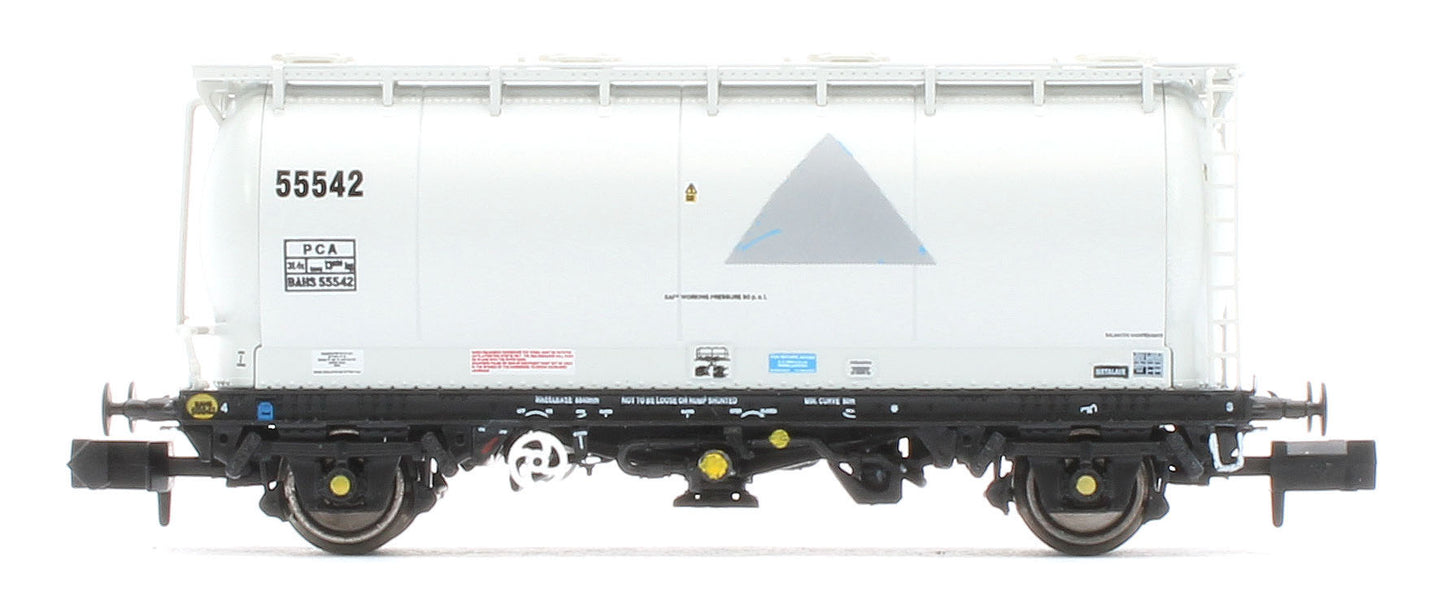 RT-PCA20-202E Pack of 4 Debranded Alcan liveried PCA tanks (with ladders). Numbers: 55532, 55533, 55539, 55542