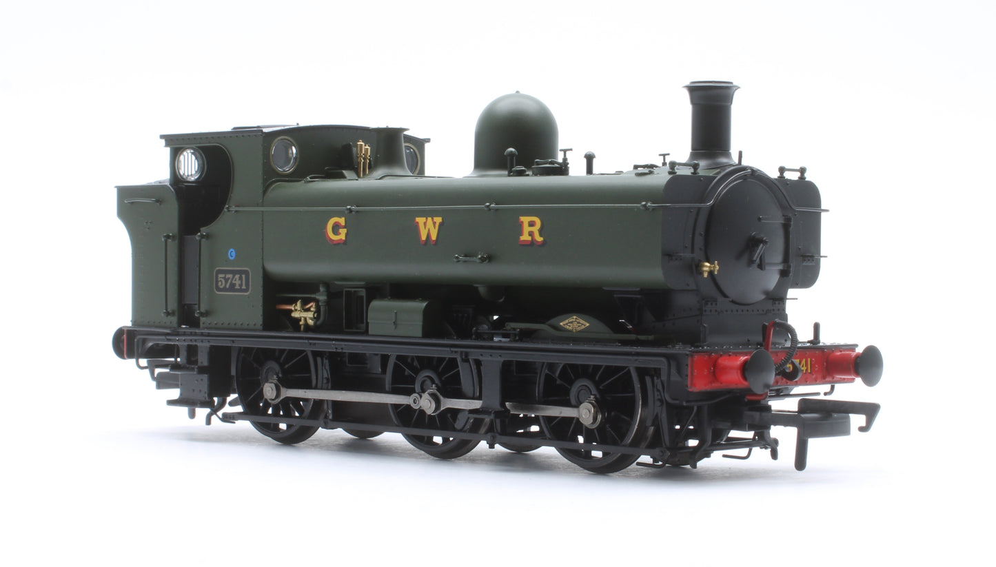 5700 Class 57xx Pannier Tank - GWR Green 0-6-0 Tank Locomotive No.5741