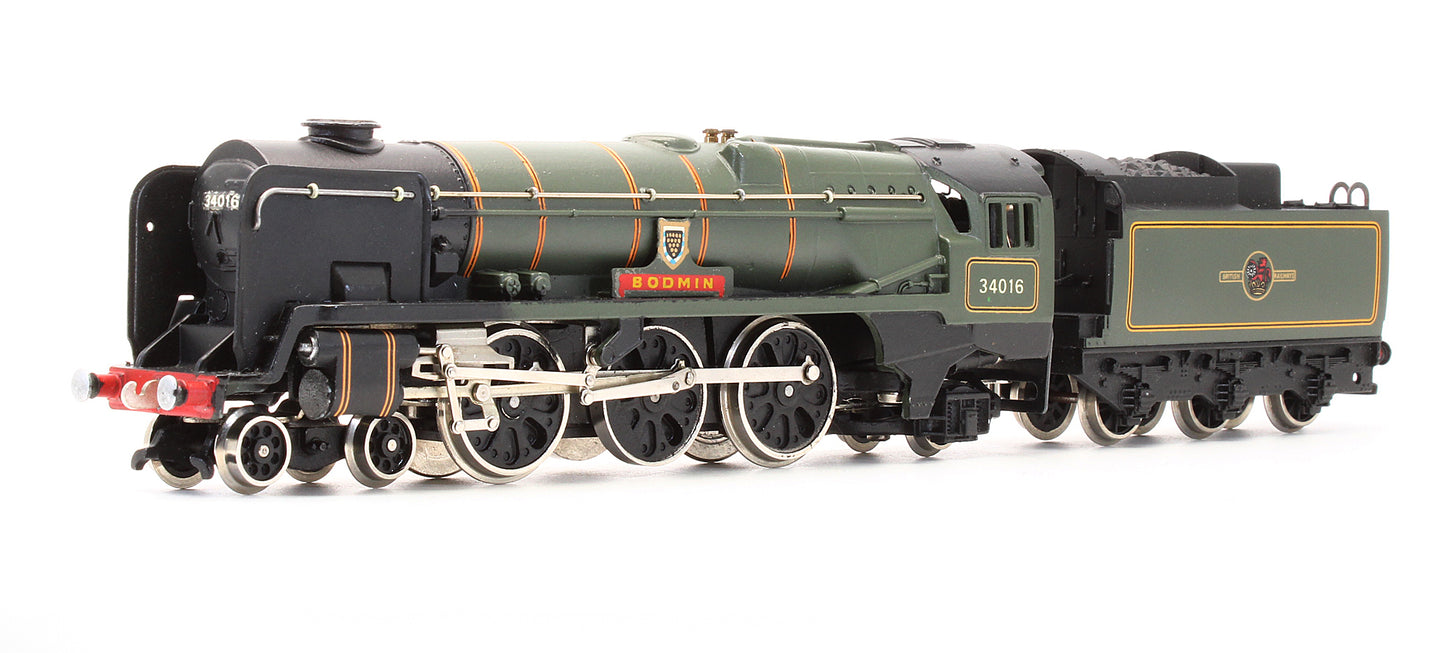 Pre-Owned W2236/A BR Green 4-6-2 Rebuilt West Country 'Bodmin' 34016 Steam Locomotive
