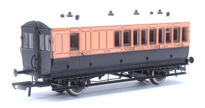 Hattons Originals Genesis Pack of 4 coaches (4BT, 6FL, 4T, 6BT) in LSWR Salmon and Brown