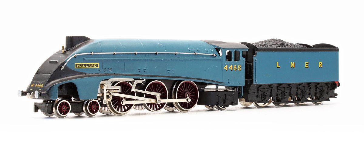 Pre-Owned W2210 LNER 4-6-2 A4 'Mallard' 4468 Steam Locomotive