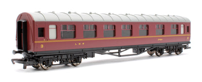 Tri-ang Railways Remembered: R2X Set