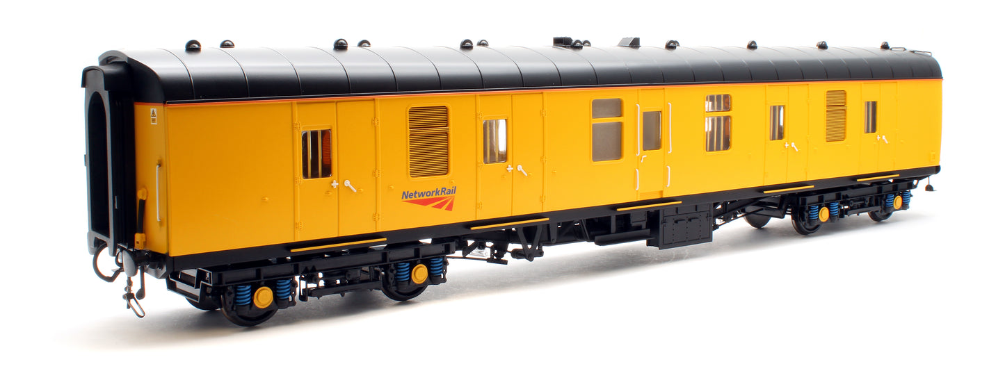 Mk1 Brake Gangwayed Network Rail yellow Generator Van (B4)