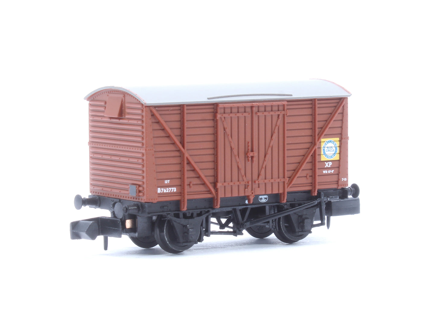 BR 12T Vent. Van Planked Sides BR Bauxite (Early) 'Blue Circle Cement' No.B762773