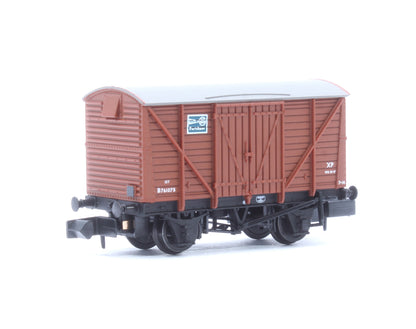 BR 12T Vent. Van Planked Sides BR Bauxite (Early) 'ICI Fertilizer' No.B761075