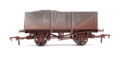 5 Plank Wagon LMS 404105 - Weathered