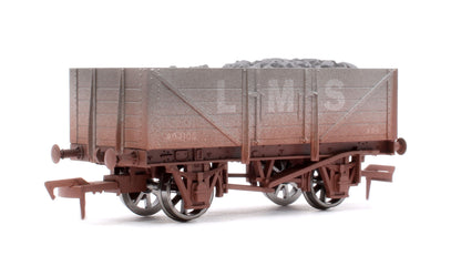 5 Plank Wagon LMS 404105 - Weathered