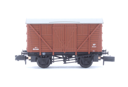 BR 10T Meat Van BR Bauxite (Early) No.B870085
