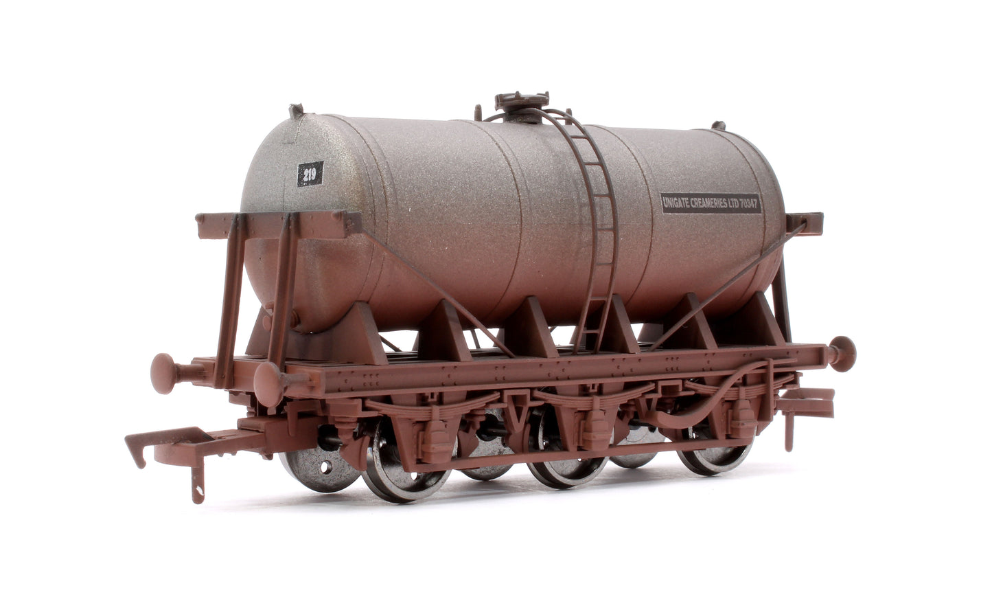 6 Wheel Milk Tanker United Creameries 70347 - Weathered