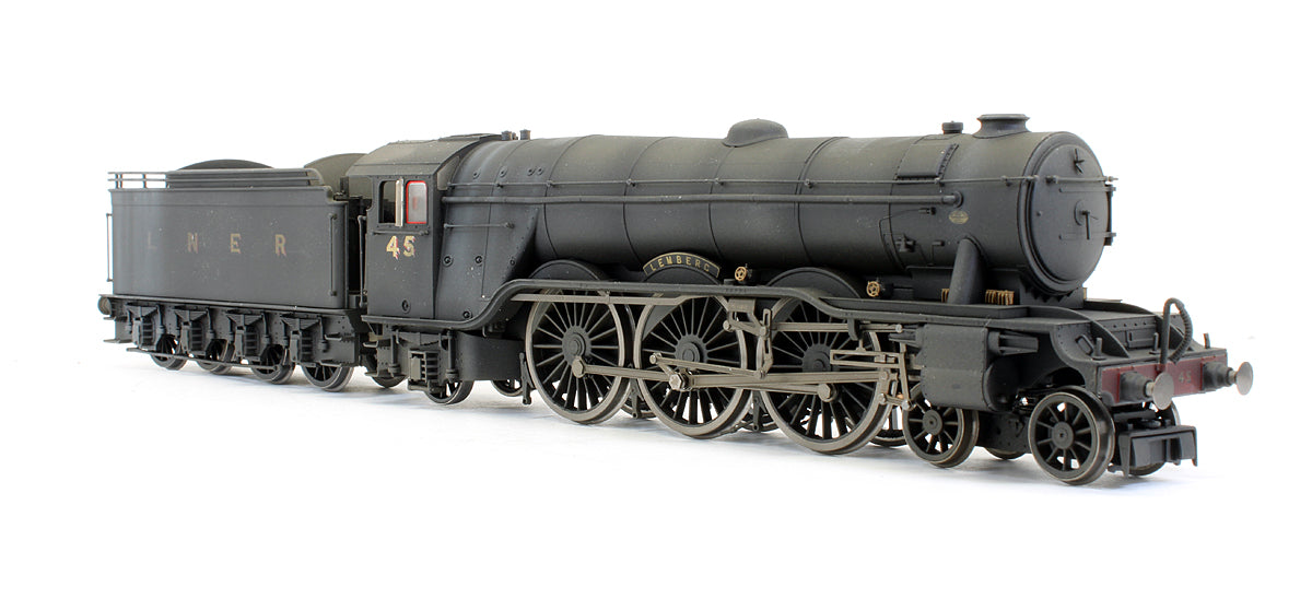 Pre-Owned Class A3 4-6-2 No. 45 "Lemberg" LNER Wartime Black Steam Locomotive - DCC Fitted - Custom Weathered