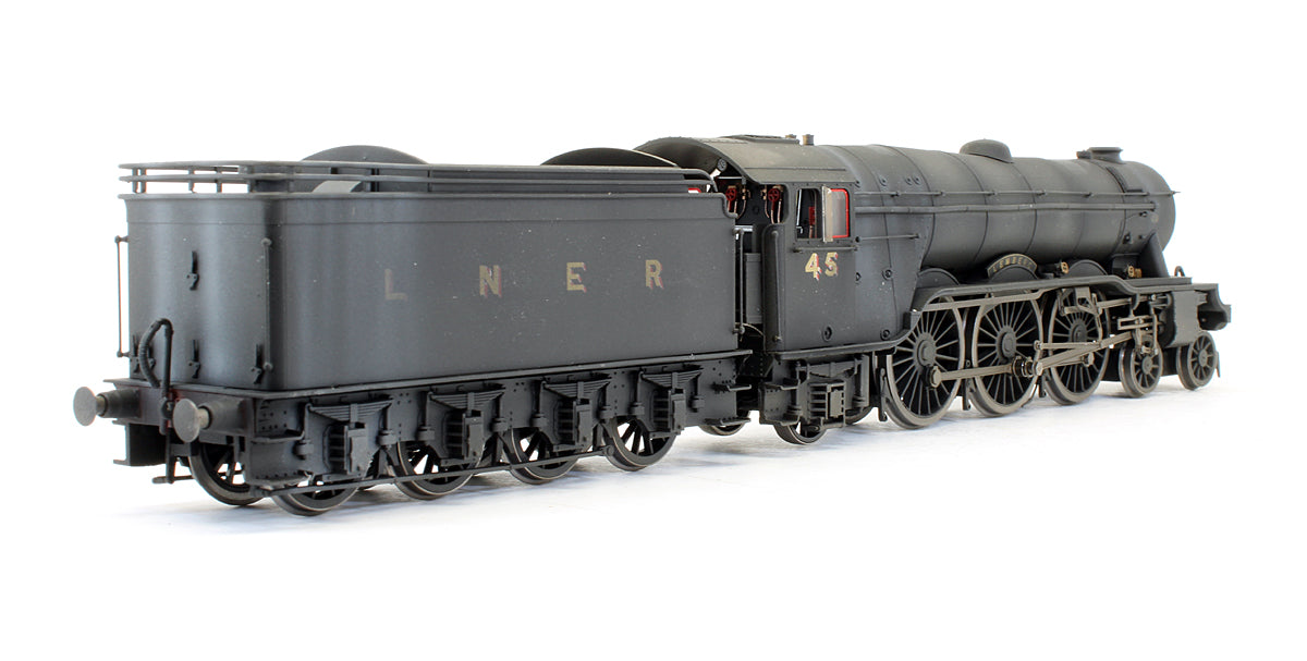 Pre-Owned Class A3 4-6-2 No. 45 "Lemberg" LNER Wartime Black Steam Locomotive - DCC Fitted - Custom Weathered