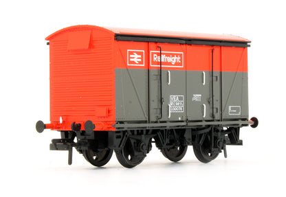 Pre-Owned 38-881 BR Vanwide VEA BR Railfreight Red / Grey