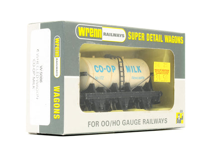 Pre-Owned 6 Wheeled Wagon 'CO-OP Milk'