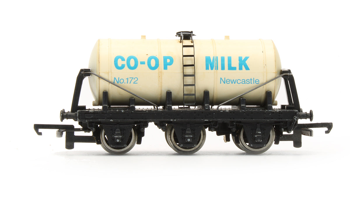 Pre-Owned 6 Wheeled Wagon 'CO-OP Milk'
