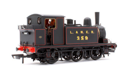 Pre-Owned LNER Class J69 'Buckjumper' LNER Lined Black 0-6-0 Tank Locomotive No.359 (7359)
