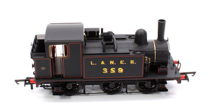 Pre-Owned LNER Class J69 'Buckjumper' LNER Lined Black 0-6-0 Tank Locomotive No.359 (7359)