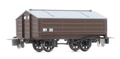 990401 Peaked Roof Van - Plain Brown No.20