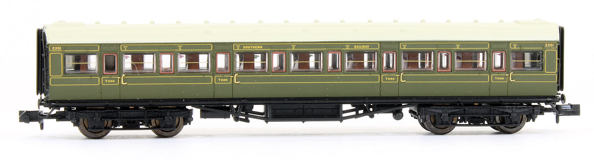 Pre-Owned Maunsell 6 Coach Set SR Lined Green