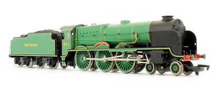 Pre-Owned Lord Nelson Class 864 'Sir Martin Frobisher' Southern Malachite Green Steam Locomotive