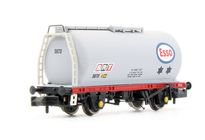 Pre-Owned TTA Tank Wagon 'Esso'