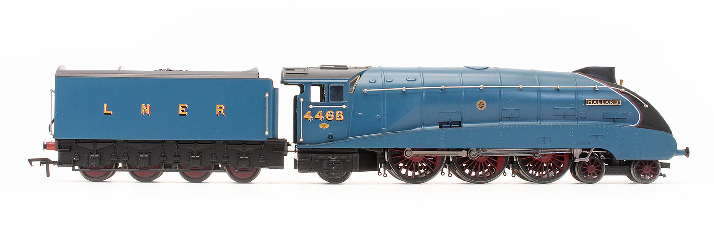 Pre-Owned 31-852B A4 'Mallard' 4468 LNER Garter Blue Steam Locomotive - DCC Sound Fitted