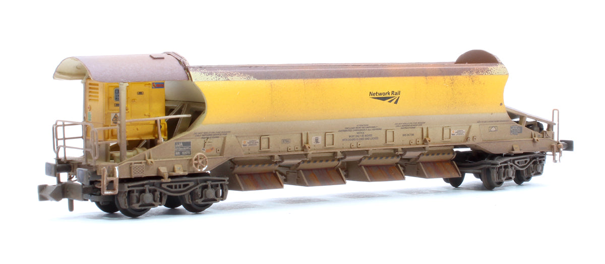 Highly Detailed Deluxe Weathered Network Rail JJA MK2 Auto-Ballaster with Generator Unit Curved Top