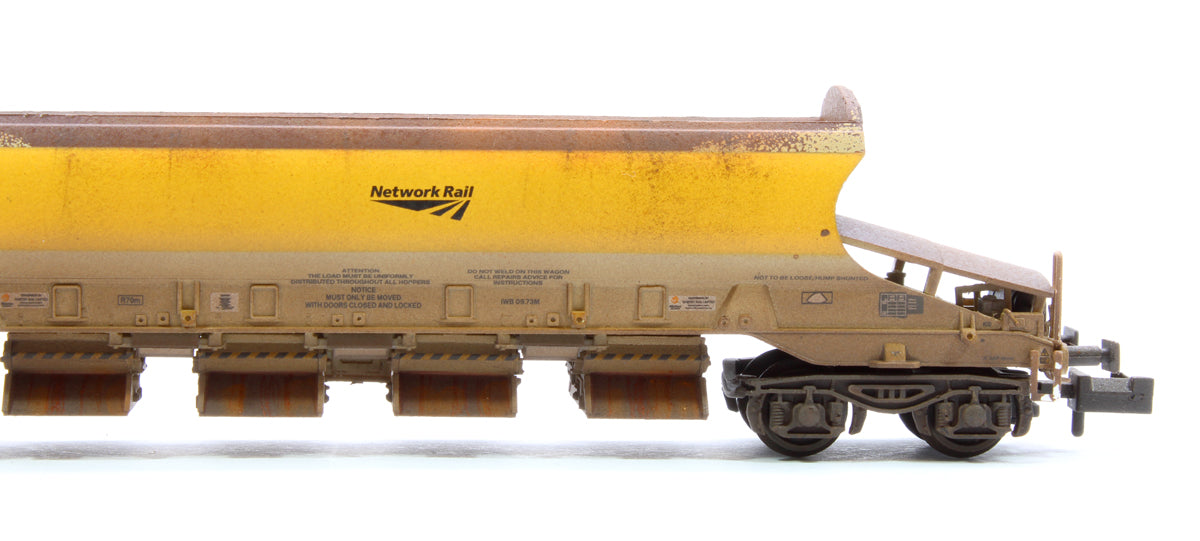 Highly Detailed Deluxe Weathered Network Rail JJA MK2 Auto-Ballaster with Generator Unit Curved Top