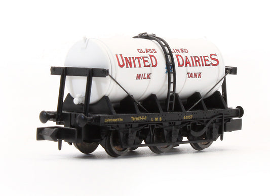 Pre-Owned United Dairies 6 Wheel Tank Wagon