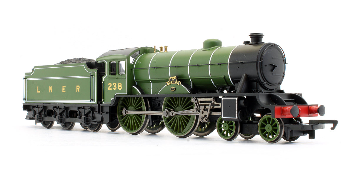 Pre-Owned RailRoad LNER 4-4-0 D49/1 Hunt Class 'The Burton' 238 Steam Locomotive (DCC Fitted)