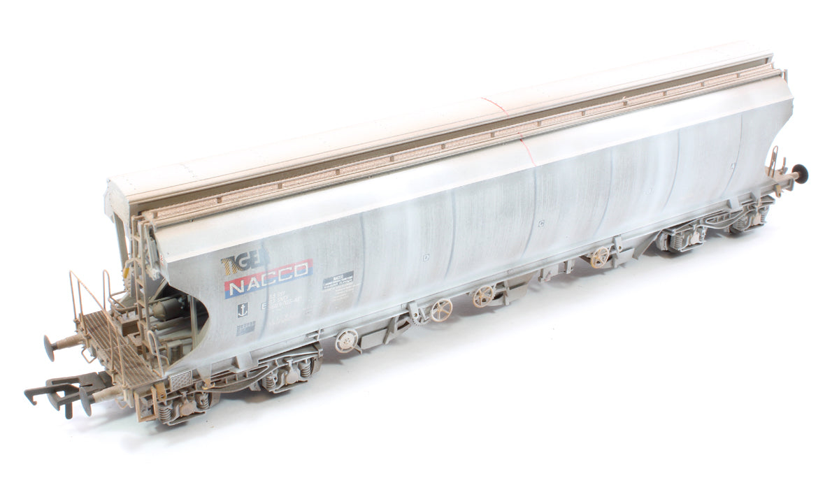Pre-Owned Highly Detailed Premium Weathered Polybulk Bogie Hopper Wagon Nacco 'Tiger' Grey