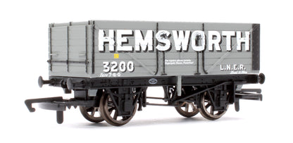 Pre-Owned 12T 7 Plank Wagon No.3200 'Hemsworth'