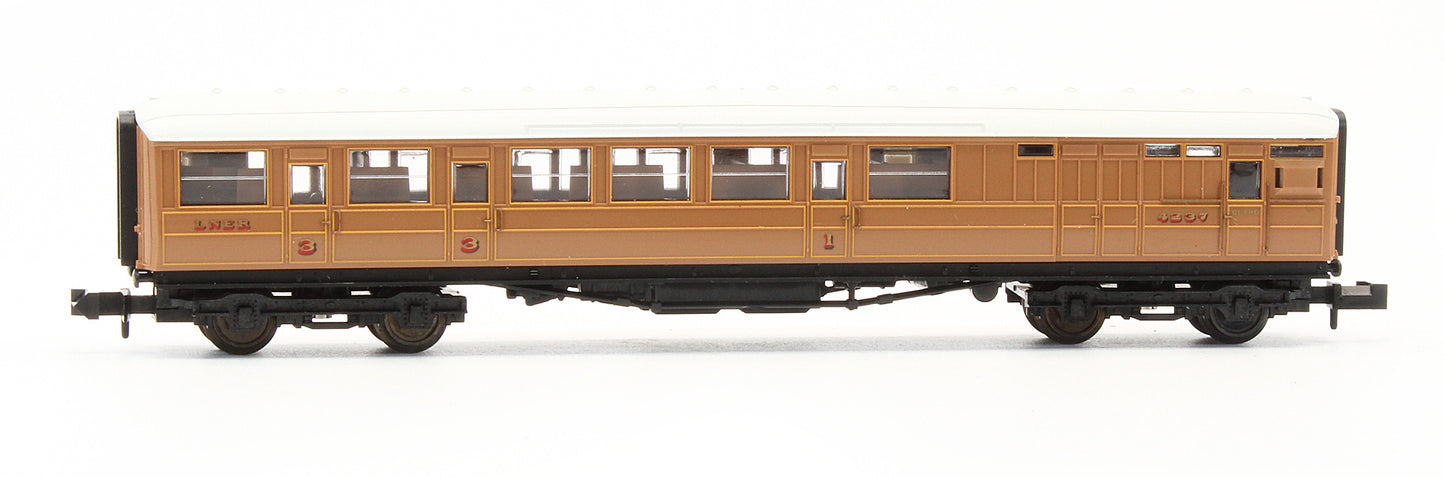 Pre-Owned LNER Teak Gresley 1st / 3rd Brake End Coach '4237'