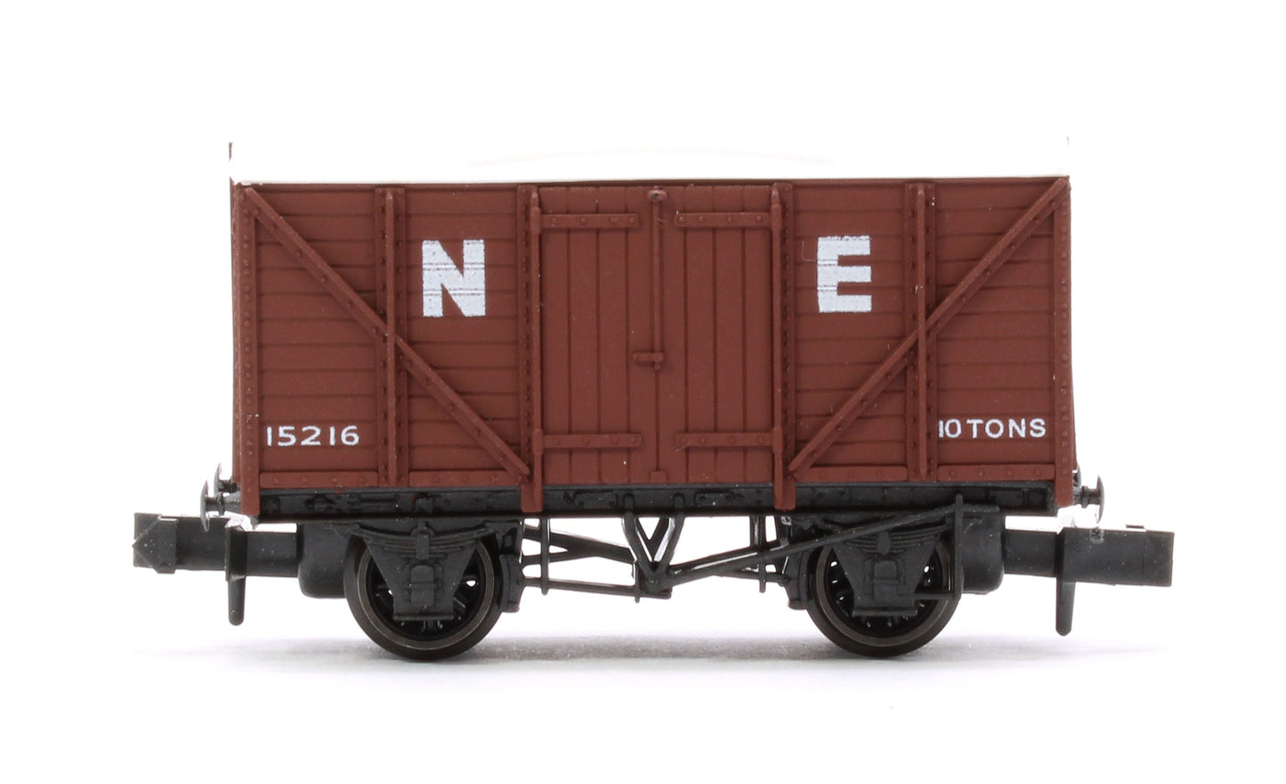 Pre-Owned NR43E Standard Type Box Van, NE Brown No.15216