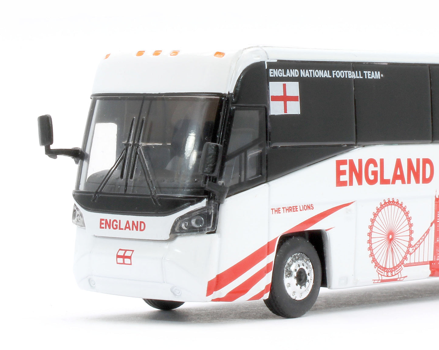 ICO870724 MCI D4520 Coach England National Soccer Team