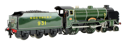 Pre-Owned E10 Maunsell Lined Olive Green Schools Class 4-4-0 931 'King's Wimbledon Steam Loco
