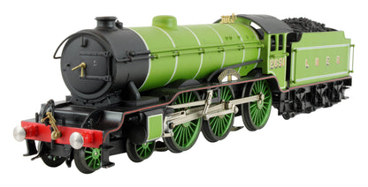 Pre-Owned Class B17 4-6-0 LNER Apple Green Livery 2851 'Derby county' Steam Locomotive