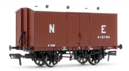 930006 GNR 8 Ton Van - NE (Large Letters) No.416790