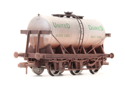 Pre-Owned 6 Wheel Milk Tanker SR United Daries - Weathered