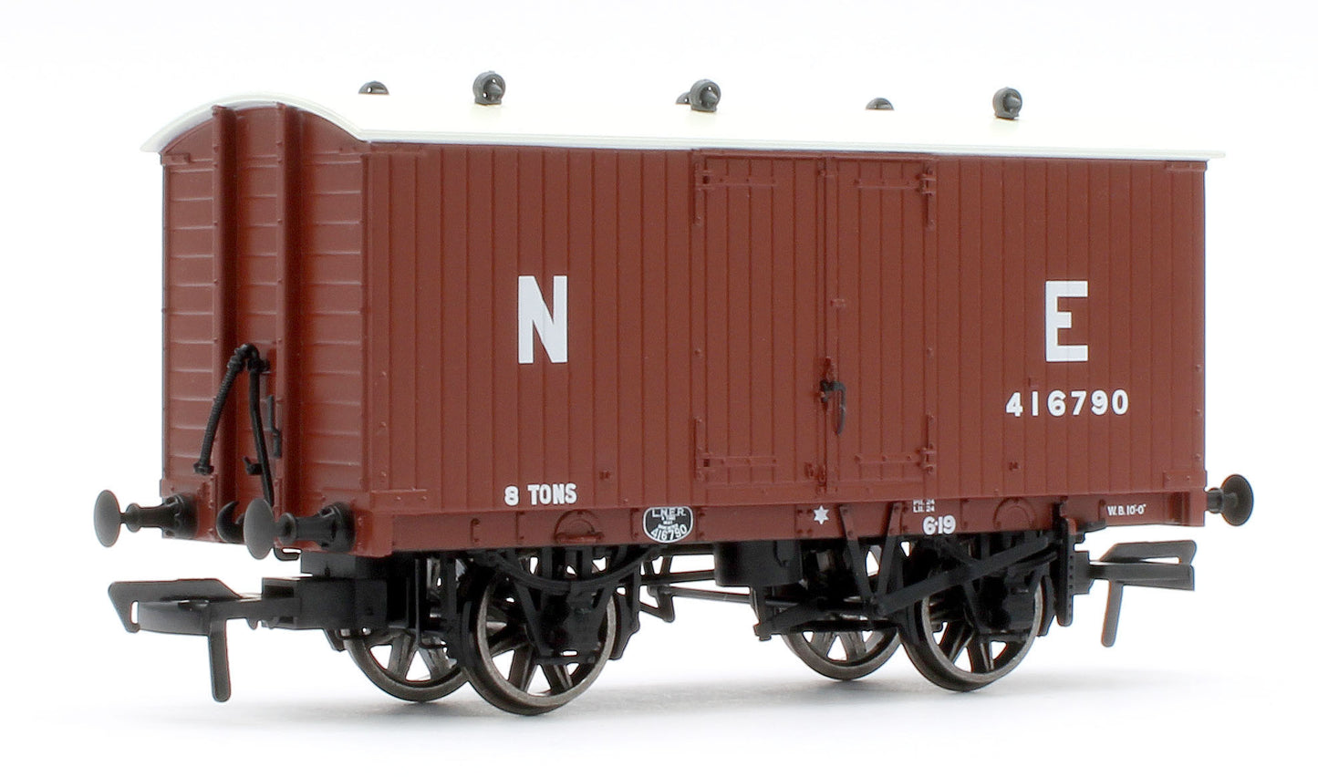 930006 GNR 8 Ton Van - NE (Large Letters) No.416790