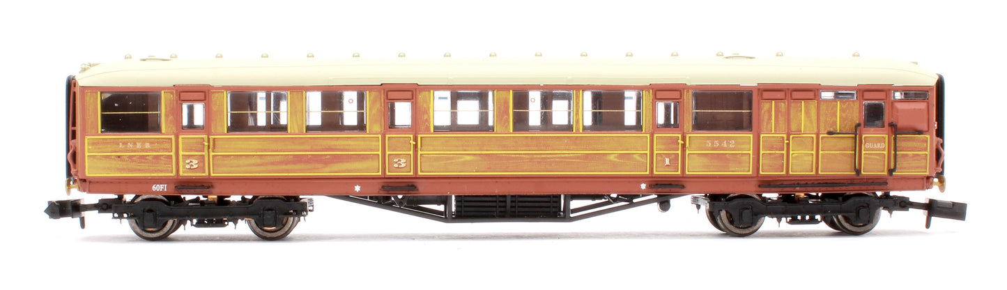 Pre-Owned LNER Teak Gresley Brake Coach No.5542