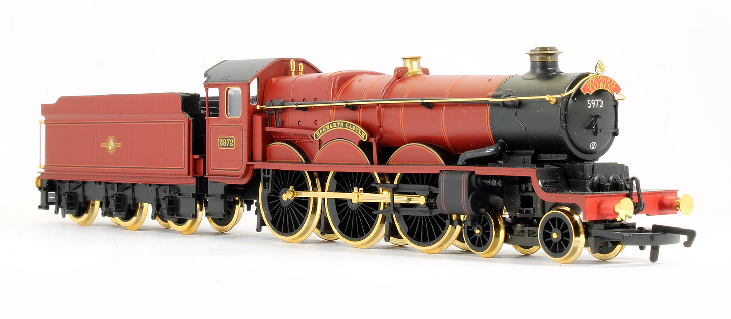Pre-Owned R2301 Hogwarts Express Steam Locomotive (Gold Plated Edition)