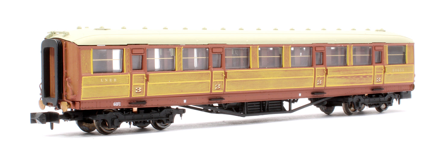 Pre-Owned LNER Teak Gresley 3rd Class Coach No.60655
