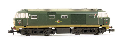 Pre-Owned Hymek D7024 Two Tone Green Diesel Locomotive (Weathered) - DCC Fitted