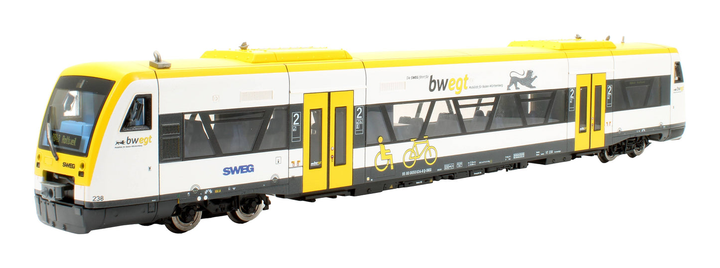 Pre-Owned 25966 Regio Shuttle RS1 Class 650 Diesel Powered Railcar - DCC Sound