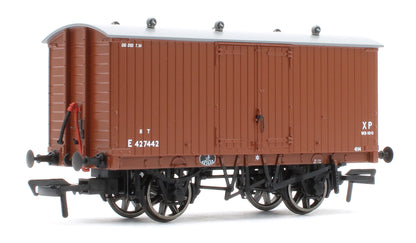 930014 GNR 8 Ton Van - BR No.E427442