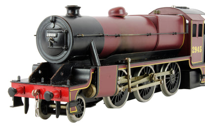 Pre-Owned BL99002 Stanier Mogul 2-6-0 2945 in LMS Lined Maroon Steam Locomotive - special edition of 750