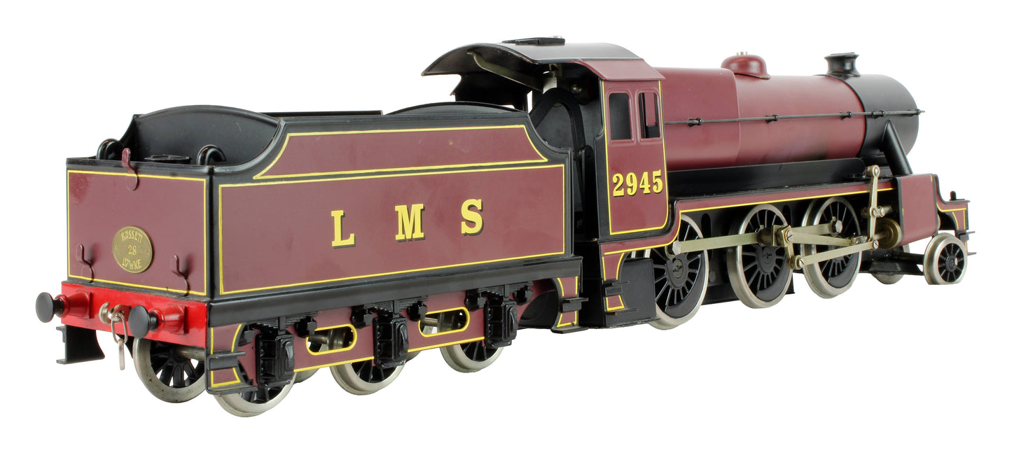 Pre-Owned BL99002 Stanier Mogul 2-6-0 2945 in LMS Lined Maroon Steam Locomotive - special edition of 750