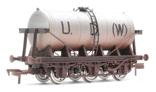 4F-031-142 6 Wheel Milk Tanker U.D.W - Weathered